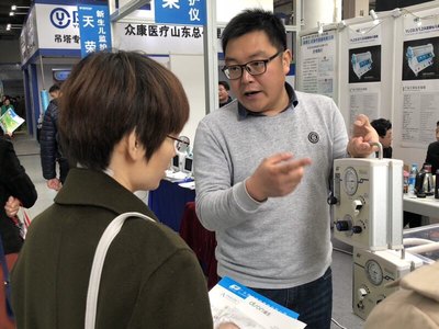 第39届医博会济南开幕 智能医疗器械受追捧